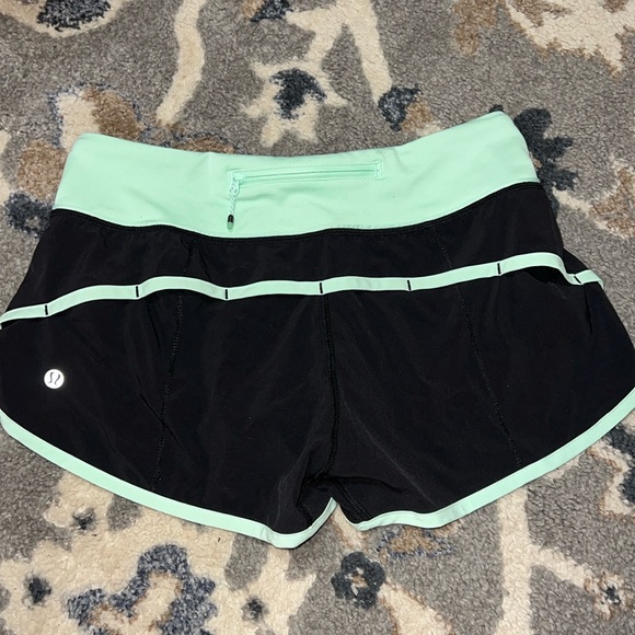 Lululemon Womens Speed Shorts Running Lined Zip Pocket Black Mint Green 4 - Picture 1 of 5